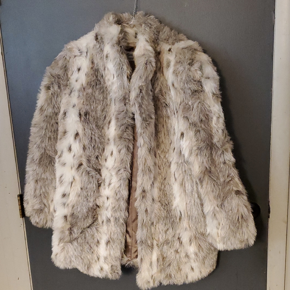 Signature Faux Fur Coat in Cream and Gray - Picture 1 of 4